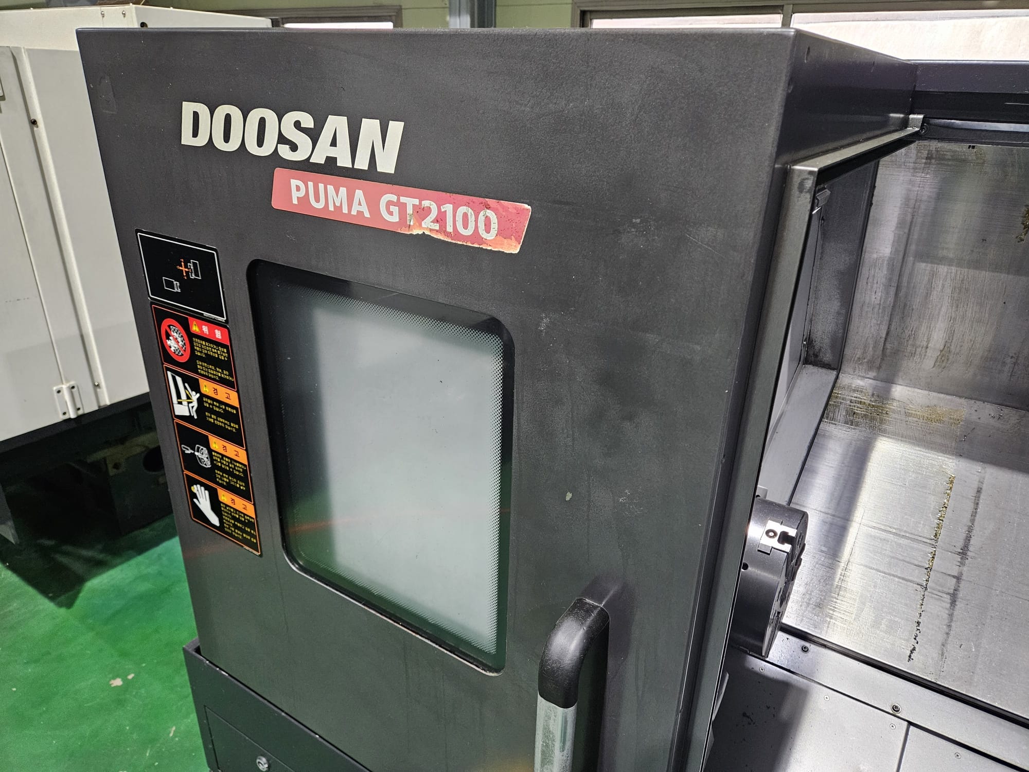 DOOSAN GT2100 CNC TORNA ( 2014.09Model )
